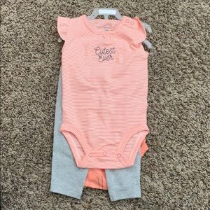 Infant girls onesie set